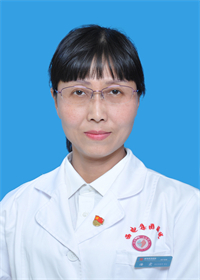 潘霞