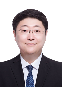 李毅