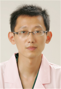 梁洪