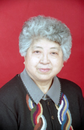 裘佩春