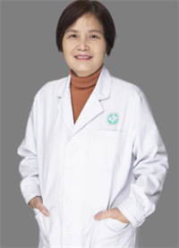 李正芳