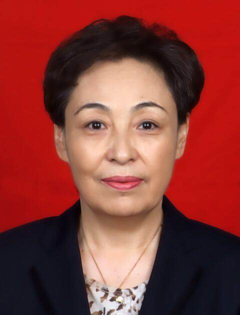 艾荣