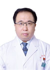 常炜