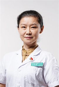 李浴霞