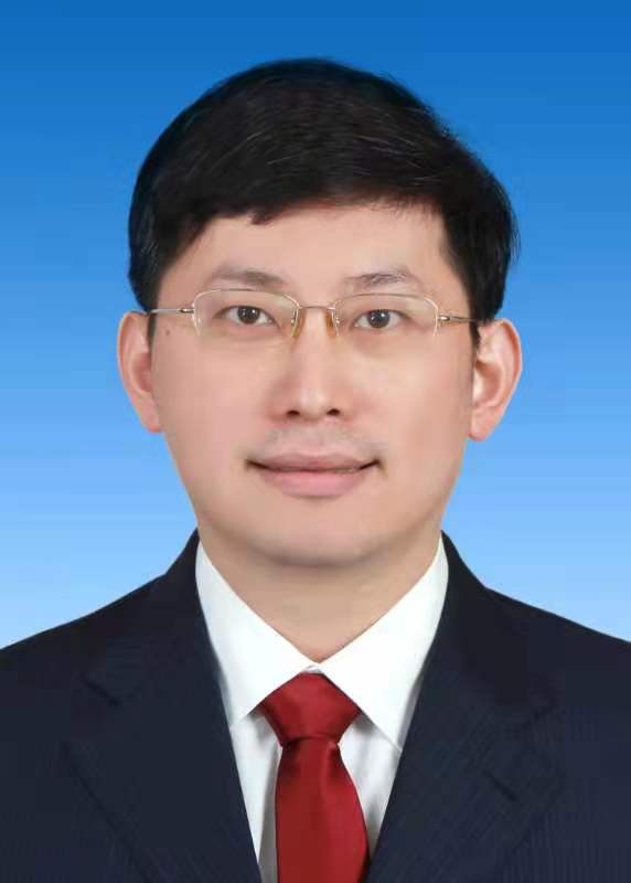 张毅