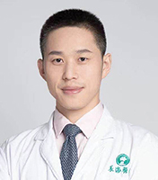 魏小龙