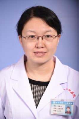 张雅冰