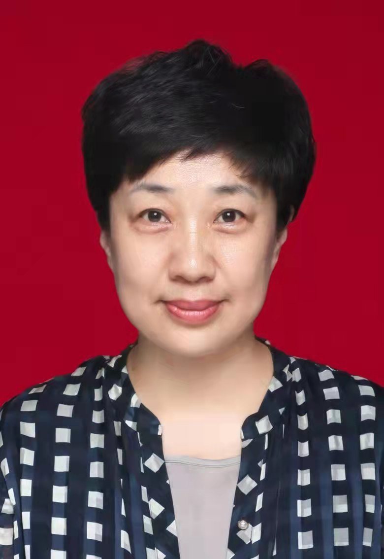 张群