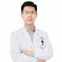 张硕
