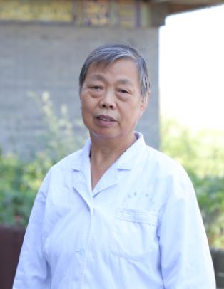 李月英