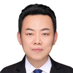 李英超
