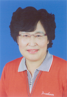 闫华