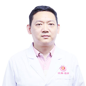 李宁磊
