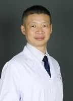 李华