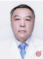 王新东
