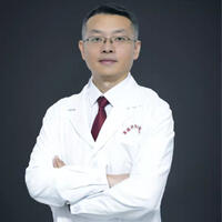 李泽强