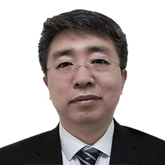 李铁山
