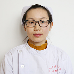 储倩倩