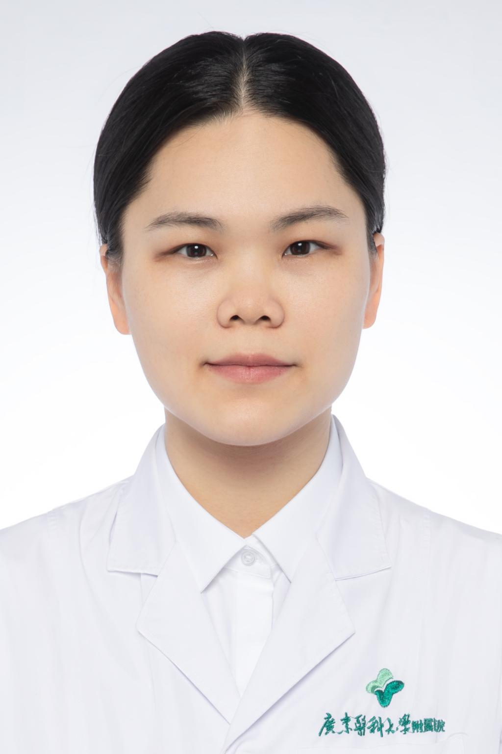 张艺雄
