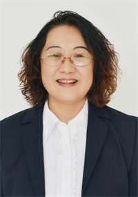 孙玲