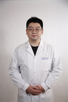 萧明