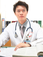 何志良