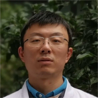 汤梁峰