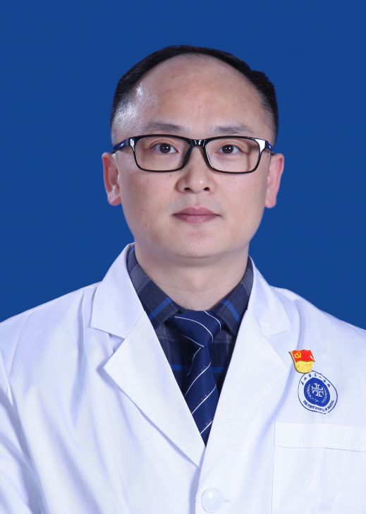 梅小平