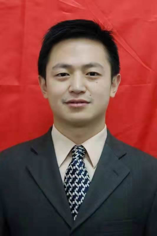 杨洲