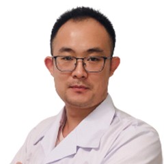 王磊
