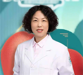 何小君