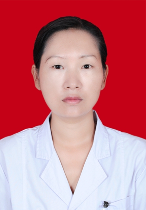 李雯