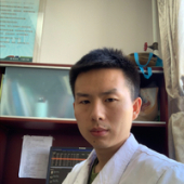 张坤