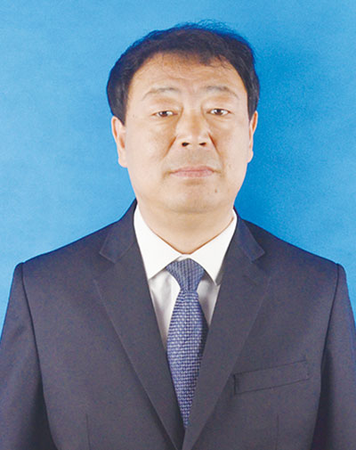 陈宝和