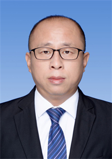 刘震