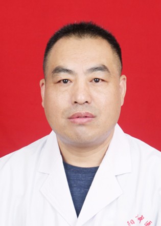 黄永华