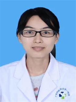 张莹