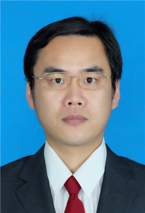 杨岩