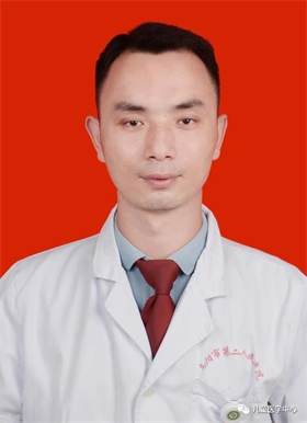 李旭
