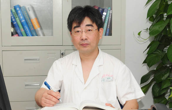 肖毅华