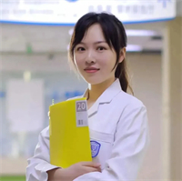 赵一馨