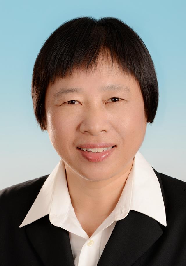 王亚南