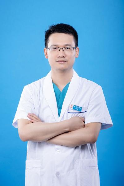 李云飞