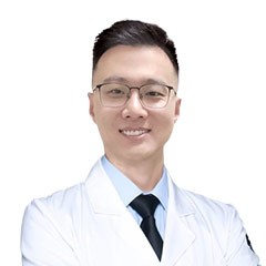 黄振