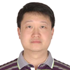 柏传毅