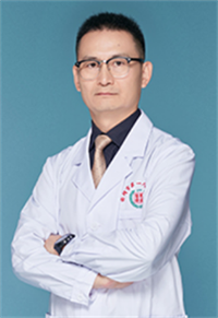 周炯