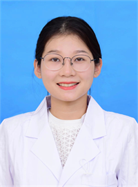 何敏彤