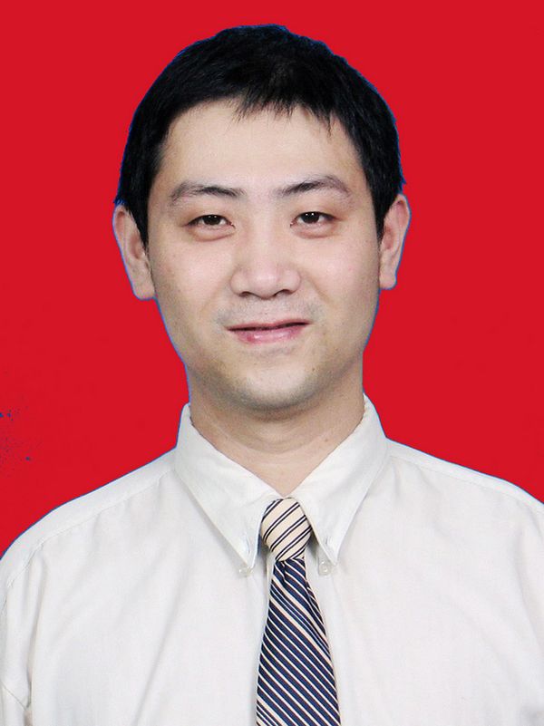 潘明远