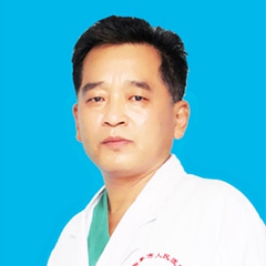 杨修臣
