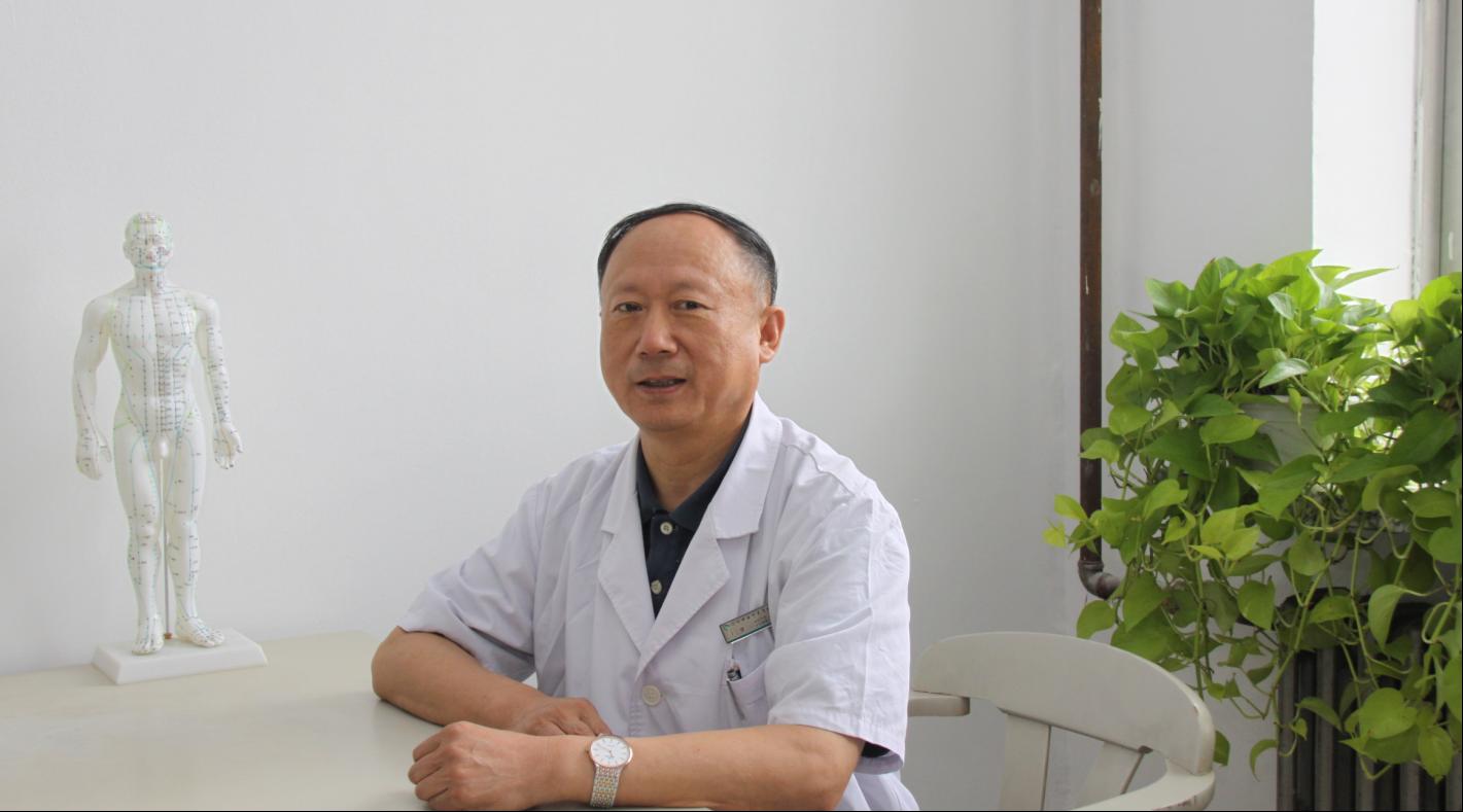 王健